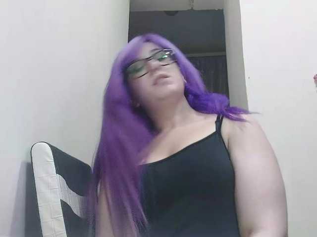 OdeliaPyeatt live cam on BongaCams