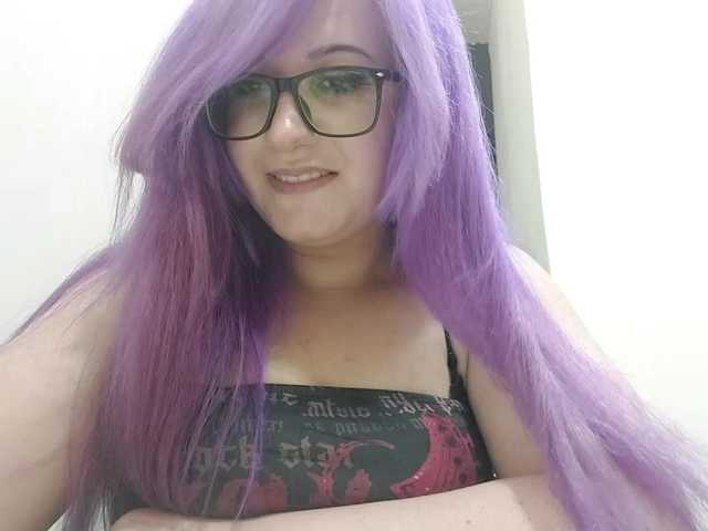 OdeliaPyeatt live cam on BongaCams