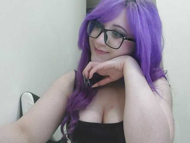 OdeliaPyeatt live cam on BongaCams