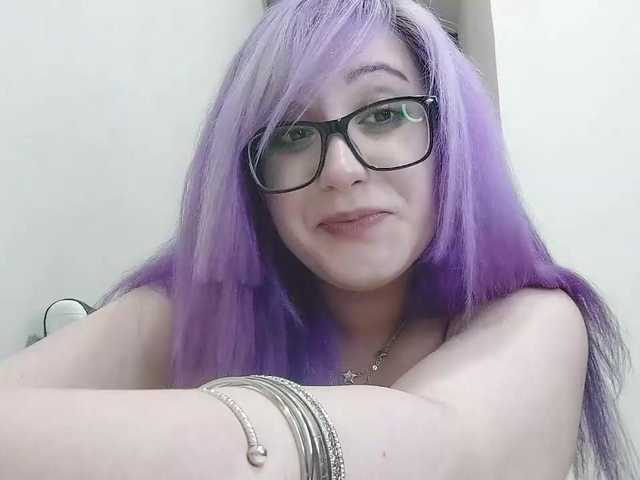 OdeliaPyeatt live cam on BongaCams