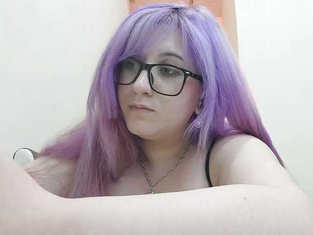 OdeliaPyeatt live cam on BongaCams