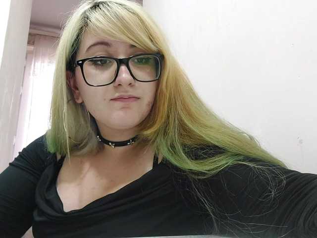 OdeliaPyeatt live cam on BongaCams