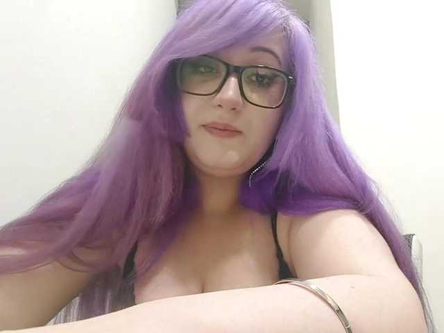 OdeliaPyeatt live cam on BongaCams