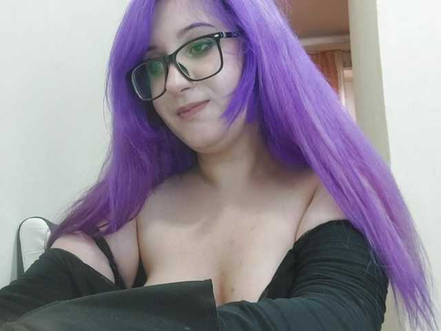OdeliaPyeatt live cam on BongaCams