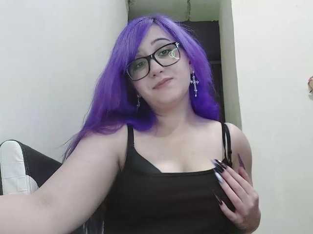 OdeliaPyeatt live cam on BongaCams
