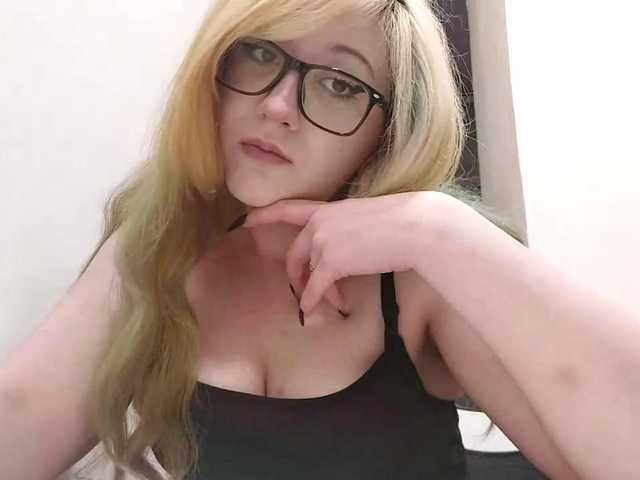 OdeliaPyeatt live cam on BongaCams