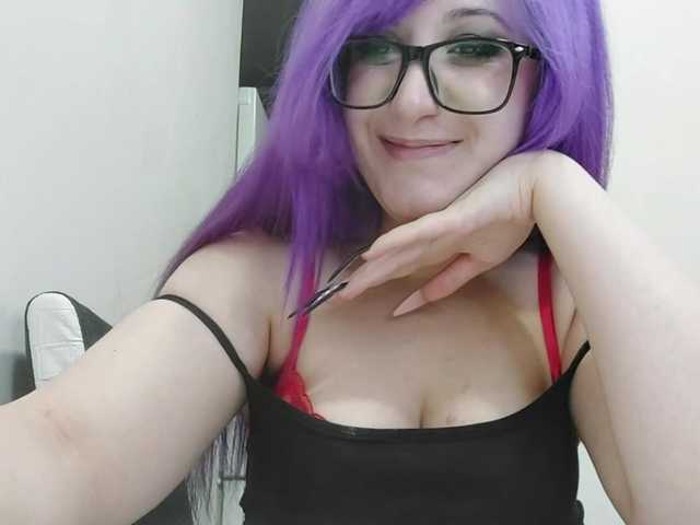 OdeliaPyeatt live cam on BongaCams