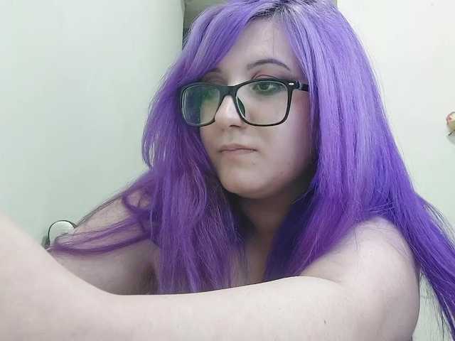 OdeliaPyeatt live cam on BongaCams