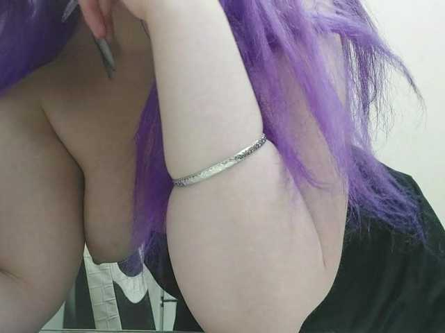 OdeliaPyeatt live cam on BongaCams