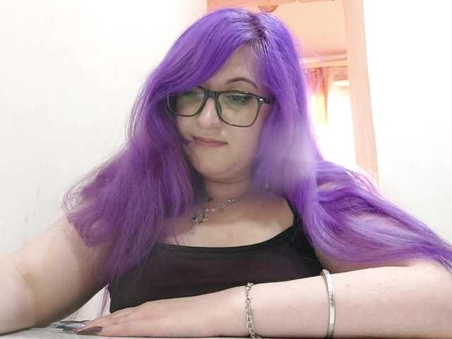OdeliaPyeatt live cam on BongaCams