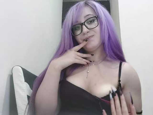 OdeliaPyeatt live cam on BongaCams