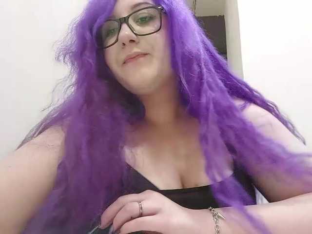 OdeliaPyeatt live cam on BongaCams
