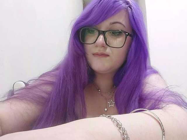 OdeliaPyeatt live cam on BongaCams