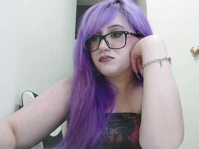 OdeliaPyeatt live cam on BongaCams