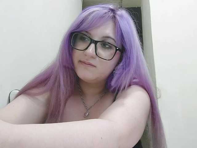 OdeliaPyeatt live webcam show