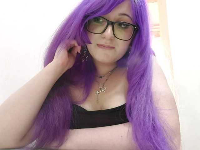 OdeliaPyeatt live cam on BongaCams