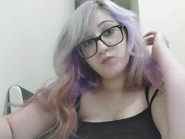 OdeliaPyeatt live cam on BongaCams