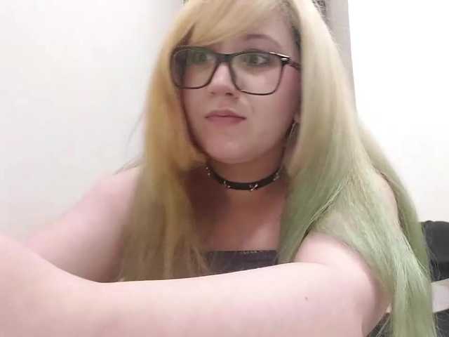 OdeliaPyeatt live cam on BongaCams