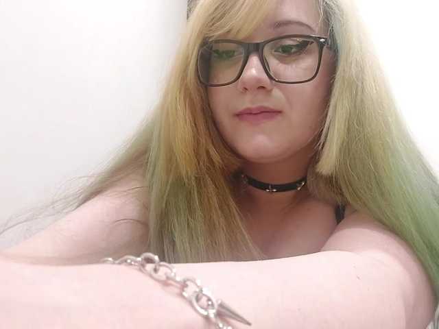 OdeliaPyeatt live cam on BongaCams