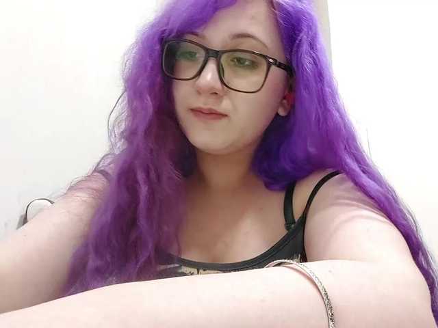 OdeliaPyeatt live cam on BongaCams