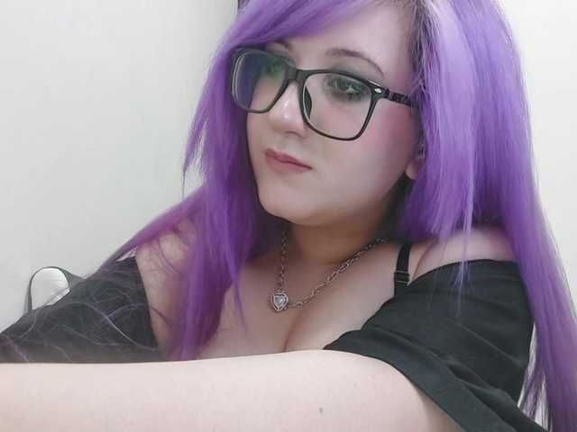 OdeliaPyeatt live cam on BongaCams