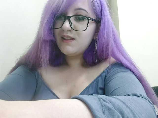 OdeliaPyeatt live cam on BongaCams