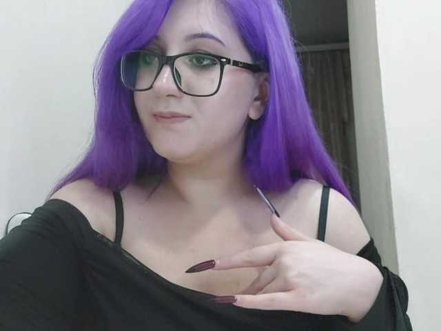 OdeliaPyeatt live cam on BongaCams