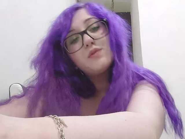 OdeliaPyeatt live cam on BongaCams