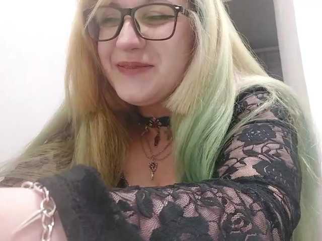 OdeliaPyeatt live cam on BongaCams