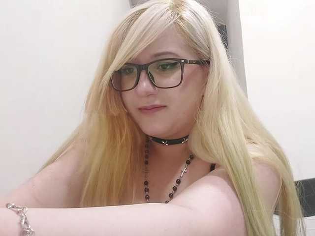 OdeliaPyeatt live cam on UnifiedCams