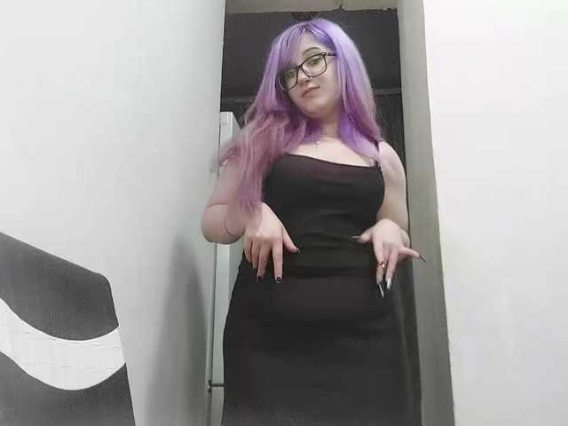 OdeliaPyeatt live cam on BongaCams