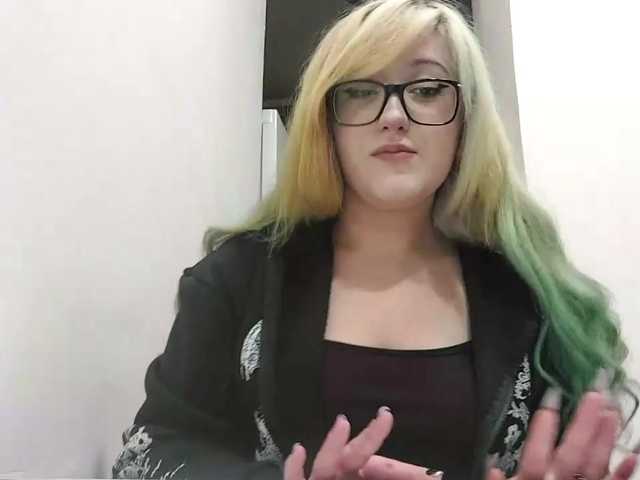 OdeliaPyeatt live cam on BongaCams