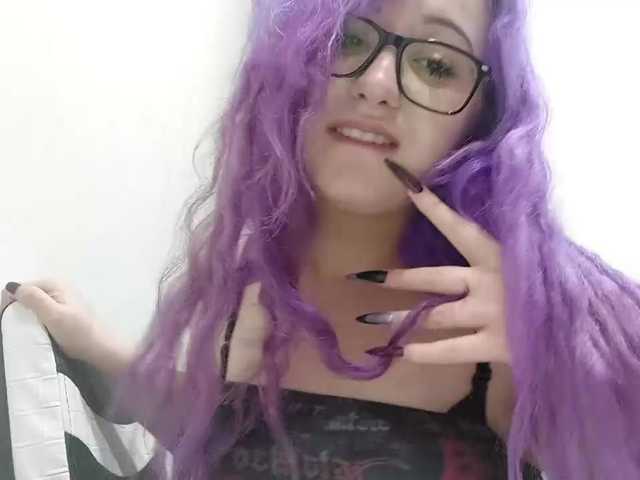 OdeliaPyeatt live cam on BongaCams
