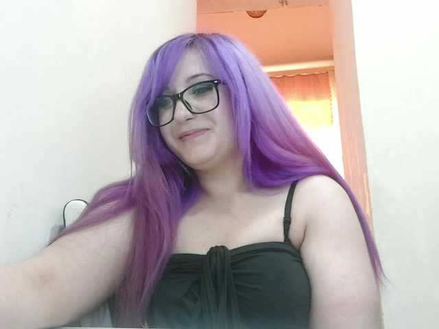 OdeliaPyeatt live cam on BongaCams