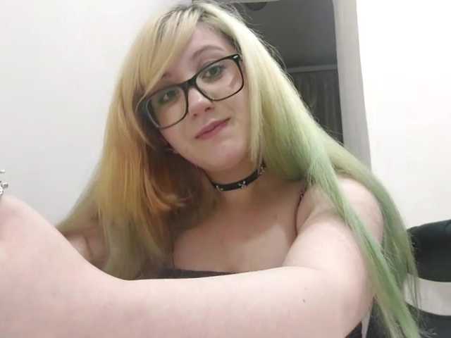 OdeliaPyeatt live cam on BongaCams