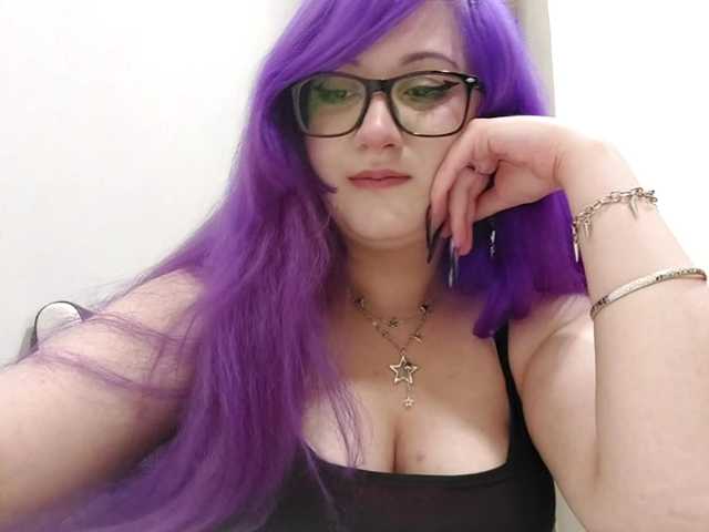 OdeliaPyeatt live cam on BongaCams