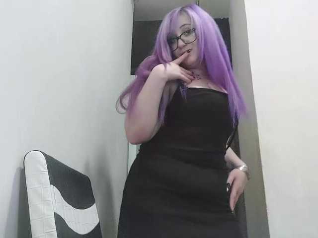 OdeliaPyeatt live cam on BongaCams