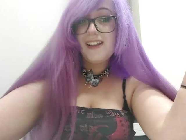 OdeliaPyeatt live cam on BongaCams