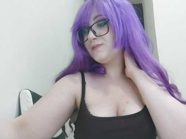 OdeliaPyeatt live cam on BongaCams