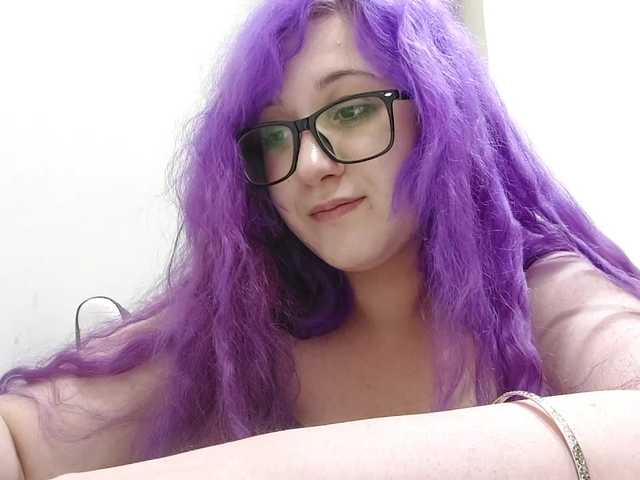 OdeliaPyeatt live cam on BongaCams