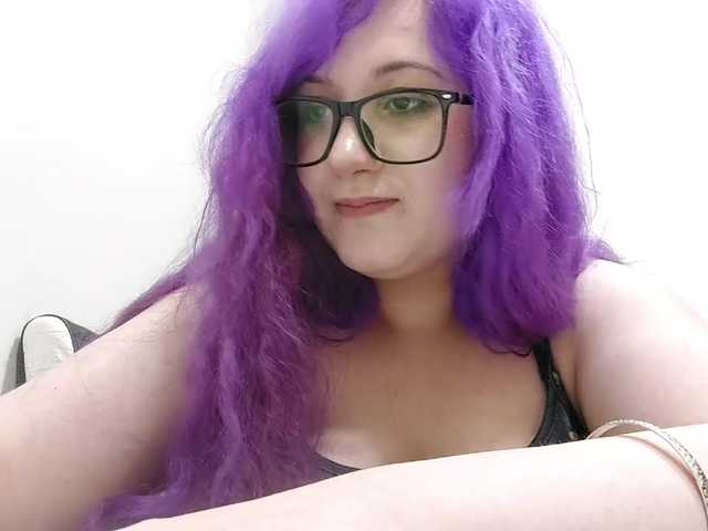 OdeliaPyeatt live cam on BongaCams