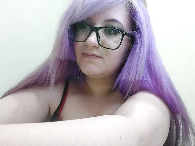 OdeliaPyeatt live cam on BongaCams