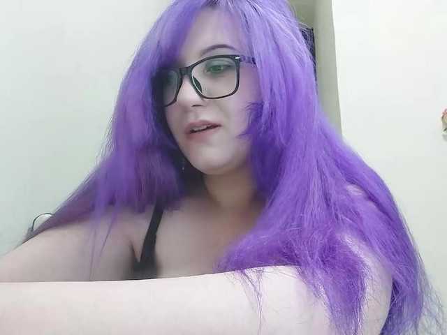 OdeliaPyeatt live cam on BongaCams