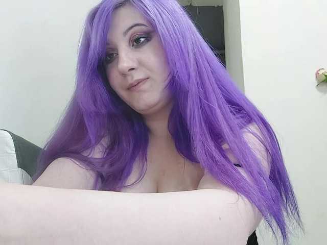 OdeliaPyeatt live cam on BongaCams