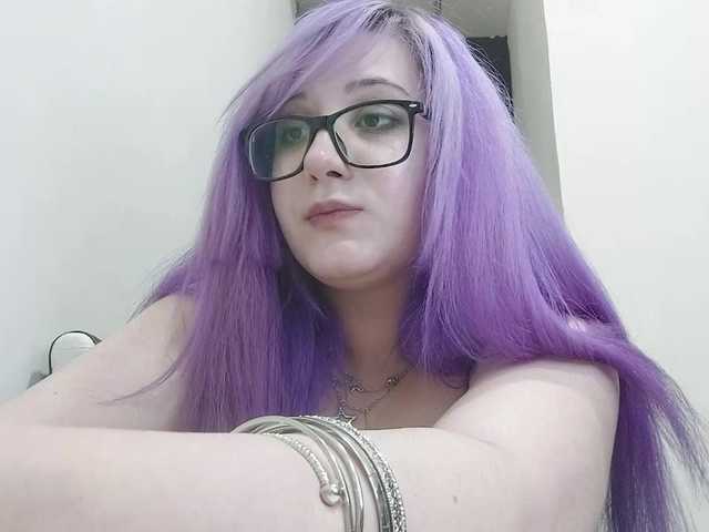 OdeliaPyeatt live cam on BongaCams