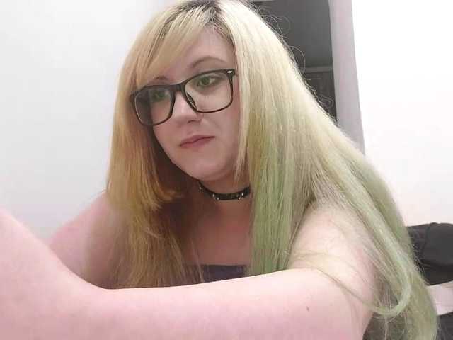 OdeliaPyeatt live cam on BongaCams