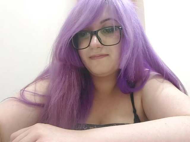 OdeliaPyeatt live cam on BongaCams