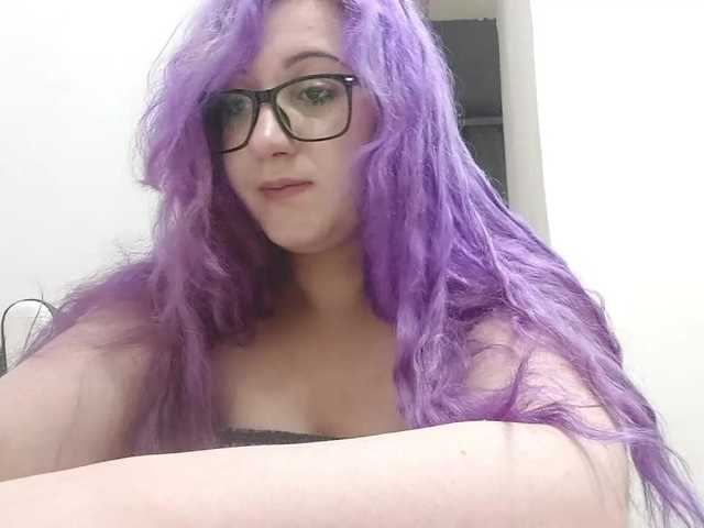 OdeliaPyeatt live cam on BongaCams