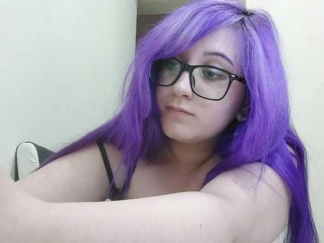 OdeliaPyeatt live cam on BongaCams