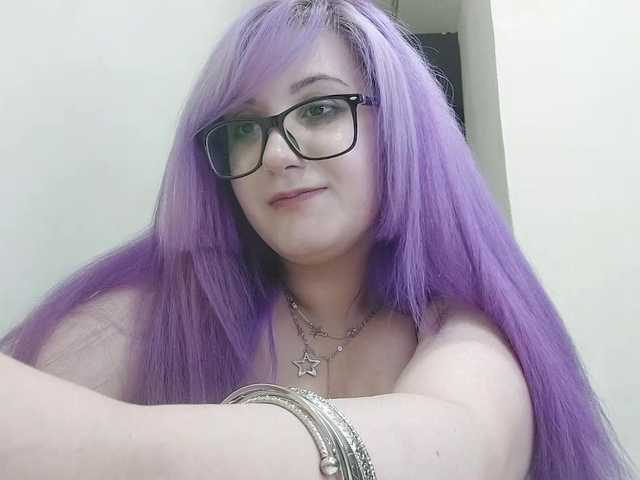OdeliaPyeatt live cam on BongaCams